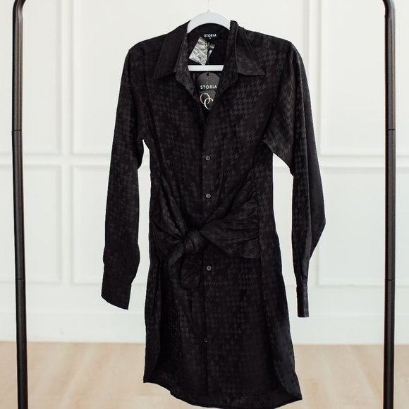 Storia Monochromatic Houndstooth Mini Dress - Picture 1 of 9